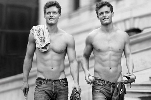 Abercrombie_and_Fitch-2