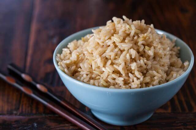 飲食控制-碳水化合物-糙米
